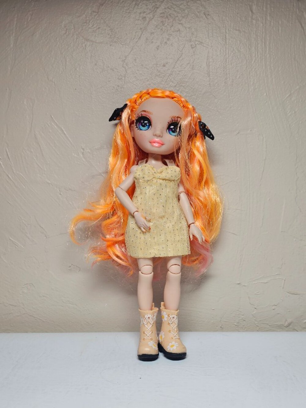 Rainbow High Poppy Rowan Series Orange Butterfly Fashion Doll 2021 MGA